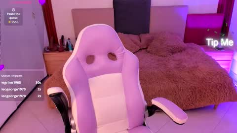 Snapshot of katia_bigboobs11 chatting on 03.05.26 Katia online show from 03.05.26