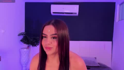 Snapshot of katia_bigboobs11 chatting on 03.20.26 Katia online show from 03.20.26