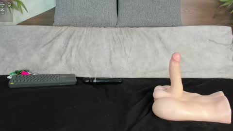 Snapshot of katia_cute_ chatting on 10.02.25 Katia Cute online show from 10.02.25