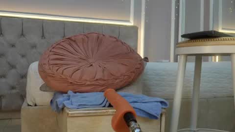 Katia Cute online show from 04.19.26