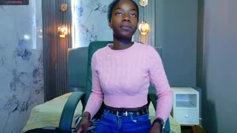 Snapshot of katia_green chatting on 10.03.25 Katia online show from 10.03.25