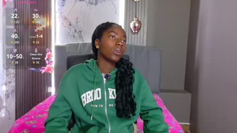 Snapshot of katia_green chatting on 02.15.26 Katia online show from 02.15.26