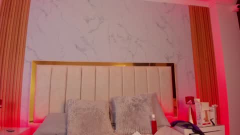 Snapshot of katia_moregb chatting on 12.19.24 Karen Villas online show from 12.19.24