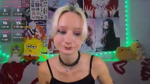 Snapshot of katia_nabiee chatting on 07.15.26 Katia online show from 07.15.26