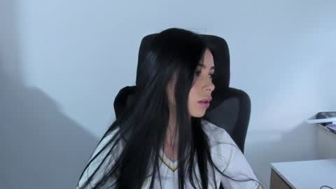 Katia  online show from 06.17.26