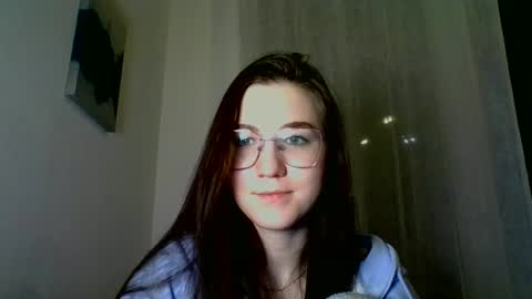katie_foxi online show from 01.22.25