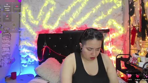 SHARON  KATIEE online show from 01.17.25