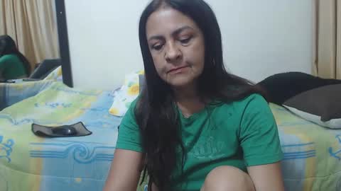 katie online show from 12.22.24