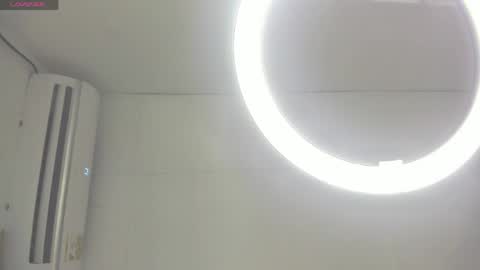 Snapshot of katitaluxury_hot chatting on 05.21.26 katitaluxury_hot online show from 05.21.26