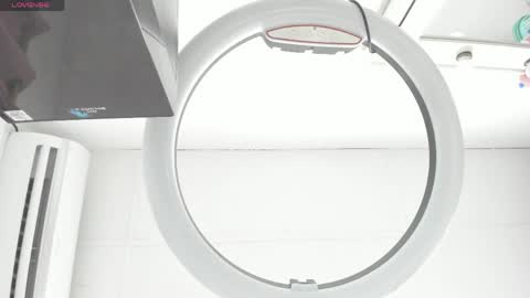 Snapshot of katitaluxury_hot chatting on 05.22.26 katitaluxury_hot online show from 05.22.26