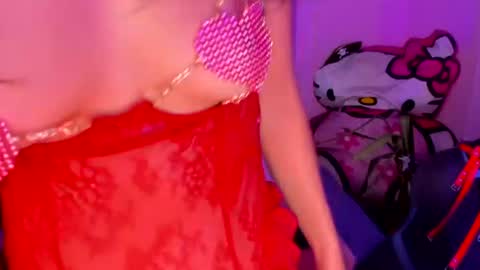 Snapshot of katiuska_doll_squirt chatting on 07.02.26 katiuska_doll_squirt online show from 07.02.26