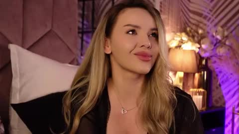 KatJolie online show from 05.10.26