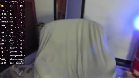 lucyfx69   INSTAGRAM online show from 02.22.25