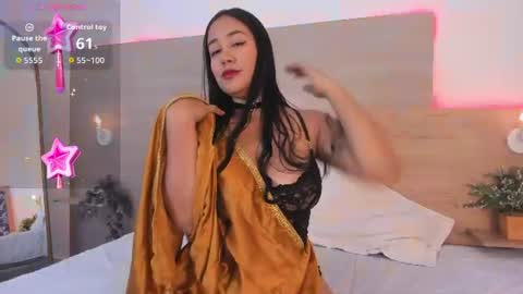 Snapshot of katrina_baurii chatting on 07.16.26 katrina online show from 07.16.26