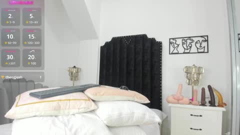 katrina moore online show from 12.28.24