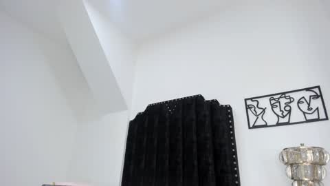 katrina moore online show from 01.07.25