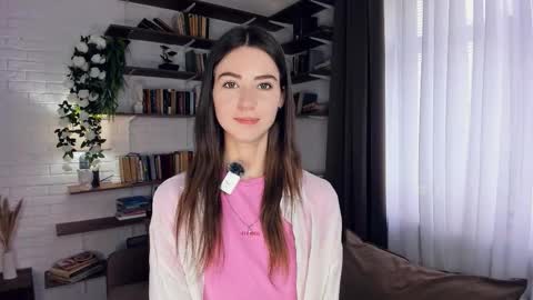 Kate Aurora online show from 03.18.26