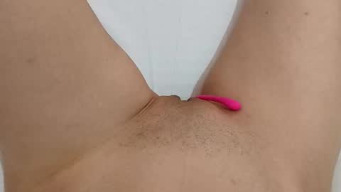 Snapshot of katrinna_arinna chatting on 02.11.26 katrina dont forget to give me thumbs up online show from 02.11.26