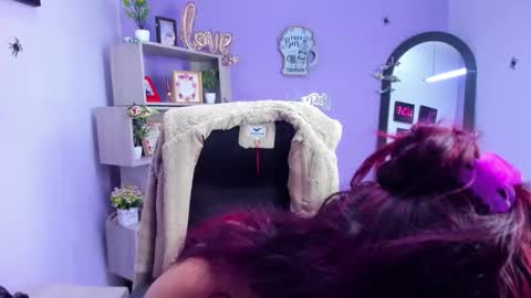 Snapshot of kattalella_luck chatting on 11.06.25 kattalella luck online show from 11.06.25