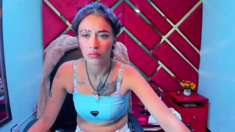 Snapshot of kattalella_luck chatting on 12.18.25 kattalella luck online show from 12.18.25