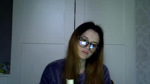 Snapshot of katte_light chatting on 06.18.26 katte light online show from 06.18.26