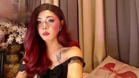 Snapshot of kattiecurrent chatting on 04.25.26 Saisy online show from 04.25.26