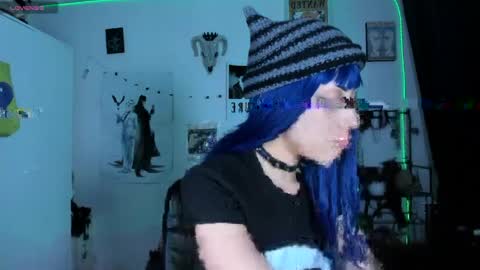 kattx   independent model online show from 04.27.26