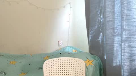 Snapshot of katty_fox chatting on 06.26.26 Katty Fox online show from 06.26.26