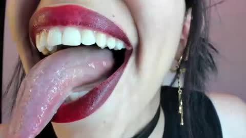 Snapshot of katty_mouth chatting on 06.12.26 Katty online show from 06.12.26