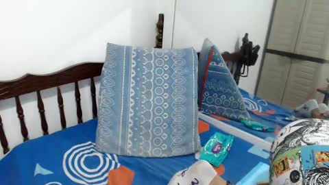 Snapshot of kattydirty144 chatting on 01.14.25 angel online show from 01.14.25