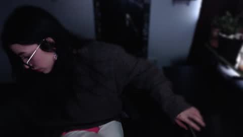      online show from 02.02.25