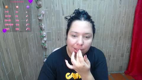 Snapshot of katy2425 chatting on 11.10.25 Katy online show from 11.10.25