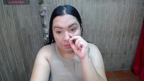 Snapshot of katy2425 chatting on 11.19.25 Katy online show from 11.19.25