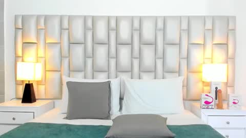 Snapshot of katy_and_paola chatting on 03.14.26 katy blonde girl and paola big boobs online show from 03.14.26