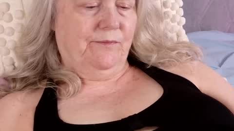 katy_nicole online show from 04.24.26
