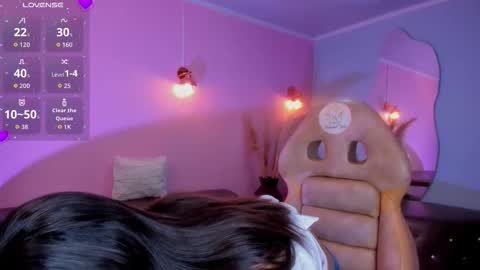 Snapshot of katy_sweet19 chatting on 11.03.25 Katy online show from 11.03.25