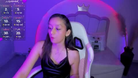 Snapshot of katy_sweet19 chatting on 01.05.26 Katy online show from 01.05.26