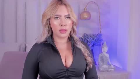 Snapshot of katya_blonde chatting on 07.22.26 katya_blonde online show from 07.22.26