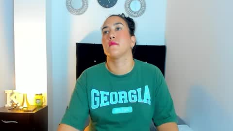 KATYAJHONSS online show from 04.21.26