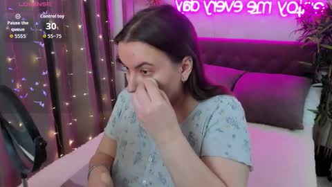 Kate online show from 02.14.26