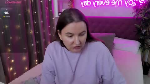 Kate online show from 05.25.26