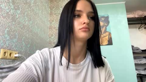 Snapshot of katyhannah chatting on 10.07.25 Katy online show from 10.07.25