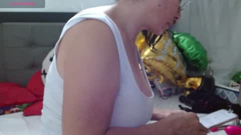 Snapshot of katysquirtdirty69 chatting on 06.16.26 Katy online show from 06.16.26