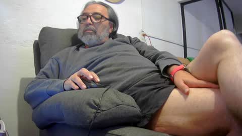 Snapshot of kausername chatting on 12.16.24 Marko online show from 12.16.24