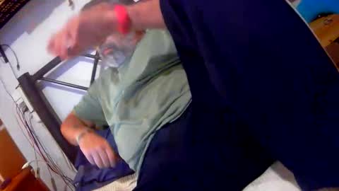 Snapshot of kausername chatting on 11.05.25 Marko online show from 11.05.25