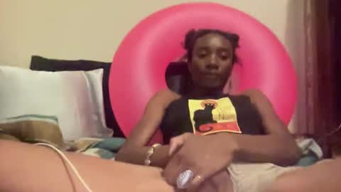 kawaiistrfkr online show from 09.25.25