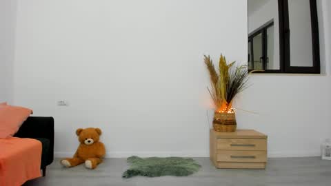 Kaya online show from 03.04.25