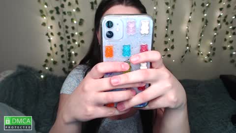 Snapshot of kayacherry chatting on 12.22.24 Alice online show from 12.22.24