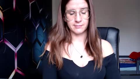 KayaLips online show from 12.07.24