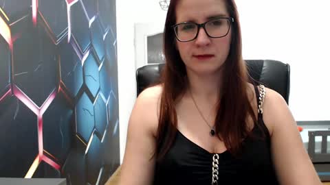 KayaLips online show from 01.21.25